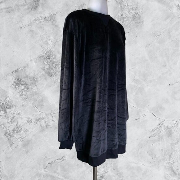 Lovers and Friends Zoja Marshmallow Sweatshirt Dress - Black - Picture 5 of 7